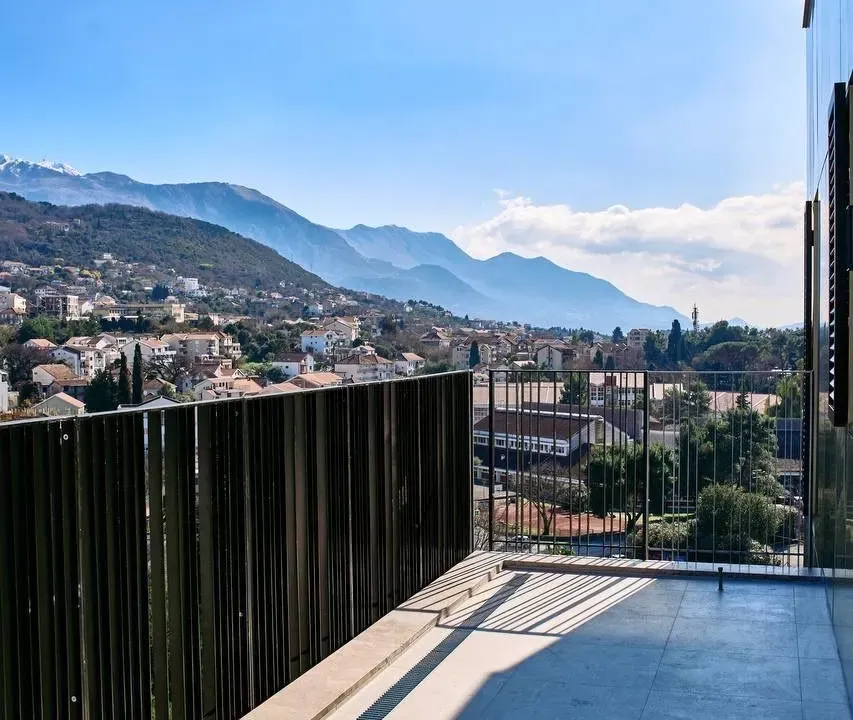 Sale, two bedroom apartment, 102m², Boka Place, Tivat