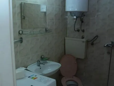 Izdavanje, jednosoban stan, 24m², Zvezdara Sve Podlokacije, Beograd - image 4