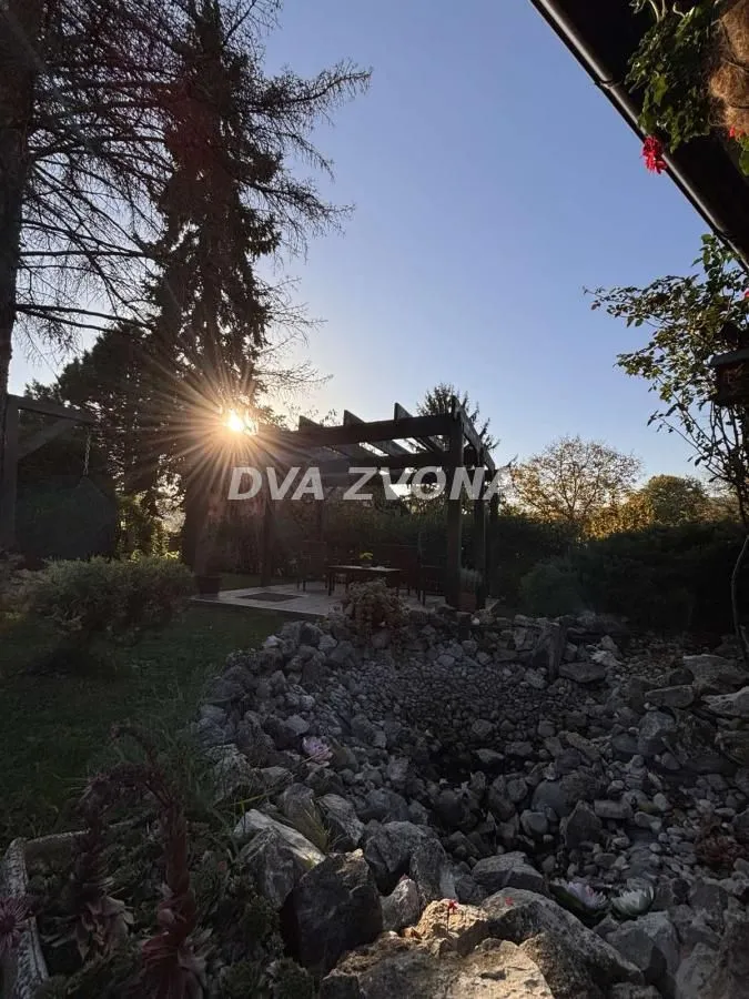 Prodaja, kuća, 140m², Banja Vrdnik, Irig