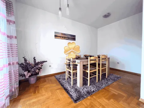 Izdavanje, dvosoban stan, 80m², Stari Aerodrom, Podgorica - image 3