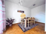 Izdavanje, dvosoban stan, 80m², Stari Aerodrom, Podgorica - image 3