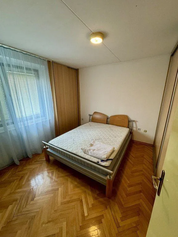 Izdavanje, dvosoban stan, 70m², Zabjelo, Podgorica