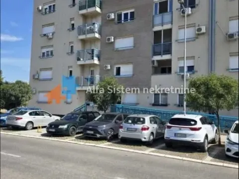 Izdavanje, trosoban stan, 83m², Voždovac Sve Podlokacije, Beograd - image 12