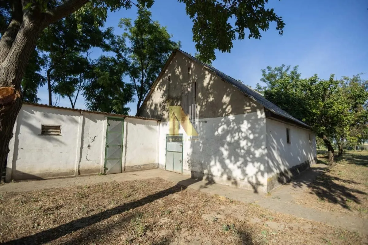 Prodaja, kuća, 275m², Srbobran, Novi Sad