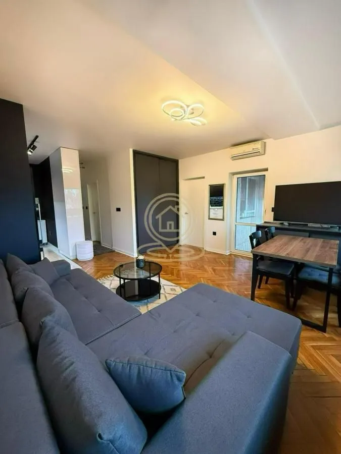 Prodaja, dvosoban stan, 48m², Grbavica, Novi Sad Sve Podlokacije