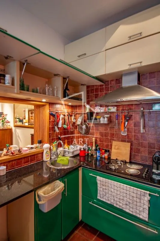 Prodaja, četvorosoban stan, 94m², Dorćol Sve Podlokacije, Beograd