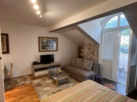Prodaja, garsonjera, 34m², Budva, Crna Gora - image 5