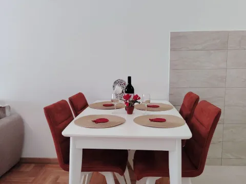 Rent, one bedroom apartment, 40m², Golubovina, Budva - image 3