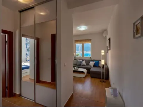 Izdavanje, jednosoban stan, 42m², Sveti Stasije, Kotor - image 6