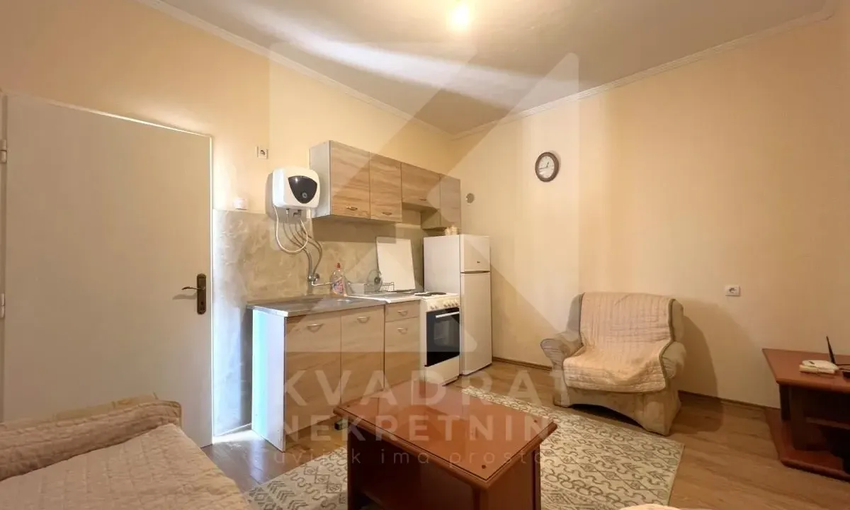 Izdavanje, jednosoban stan, 38m², Zabjelo, Podgorica