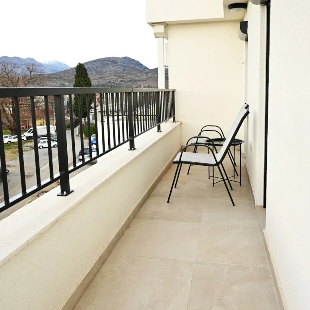 Izdavanje, stan, 50m², Zagorič, Podgorica