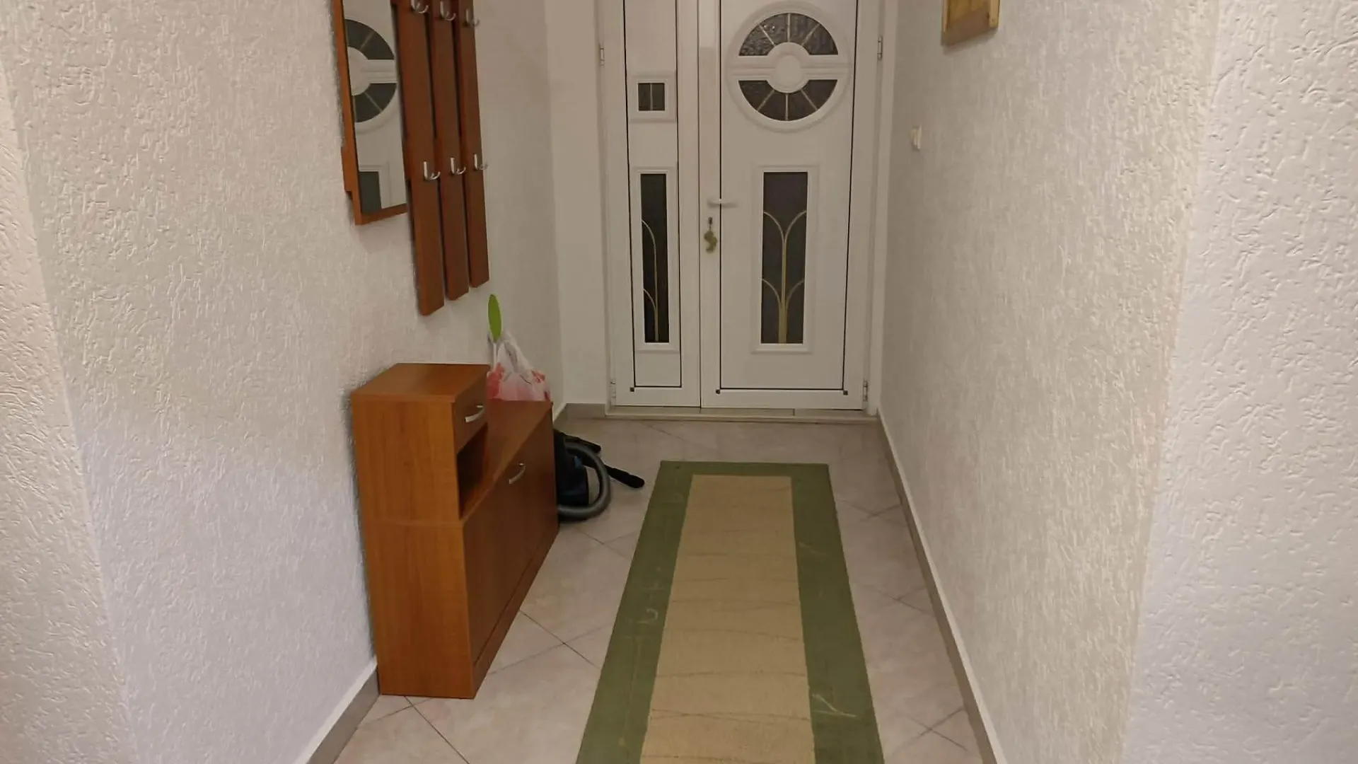 Rent, two bedroom apartment, 75m², Bjeliši, Bar