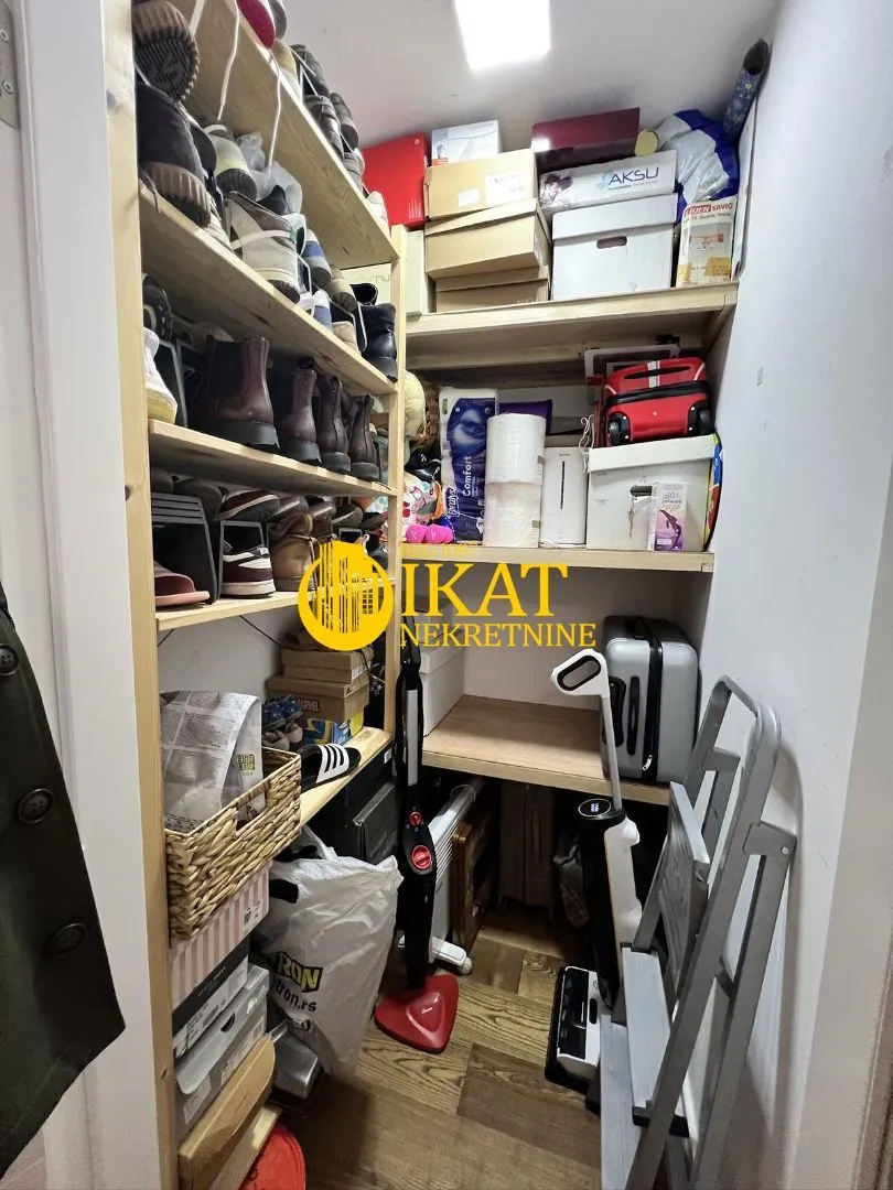 Sale, three bedroom apartment, 74m², Višnjička Banja, Palilula Sve Podlokacije