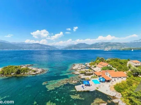 Sale, land lot, 1506m², Tivat, Crna Gora - image 24