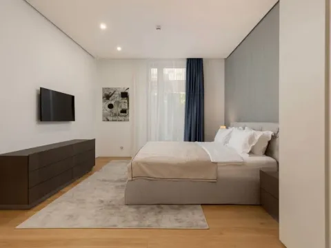 Prodaja, četvorosoban stan, 519m², Dukley Gardens, Budva - image 4