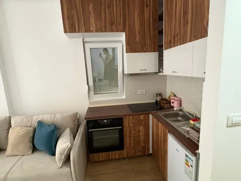 Rent, studio apartment, 38m², Centar, Budva - image 2