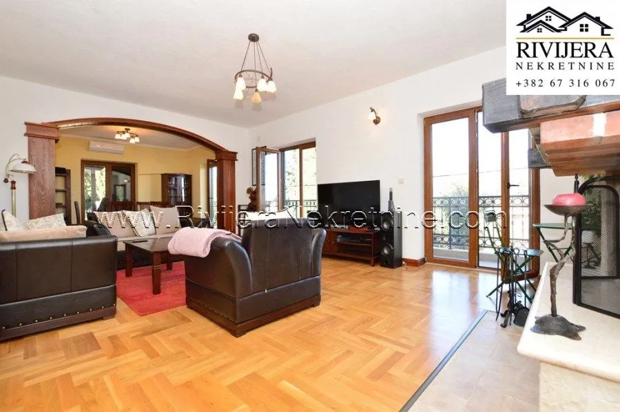 Prodaja, kuća, 223m², Žvinje, Herceg Novi