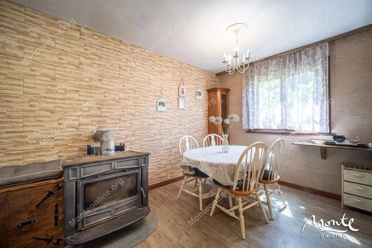 Prodaja, kuća, 130m², Tivat, Crna Gora
