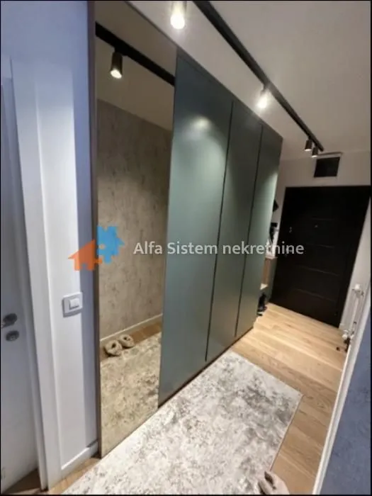 Rent, three bedroom apartment, 85m², Crveni Krst, Beograd