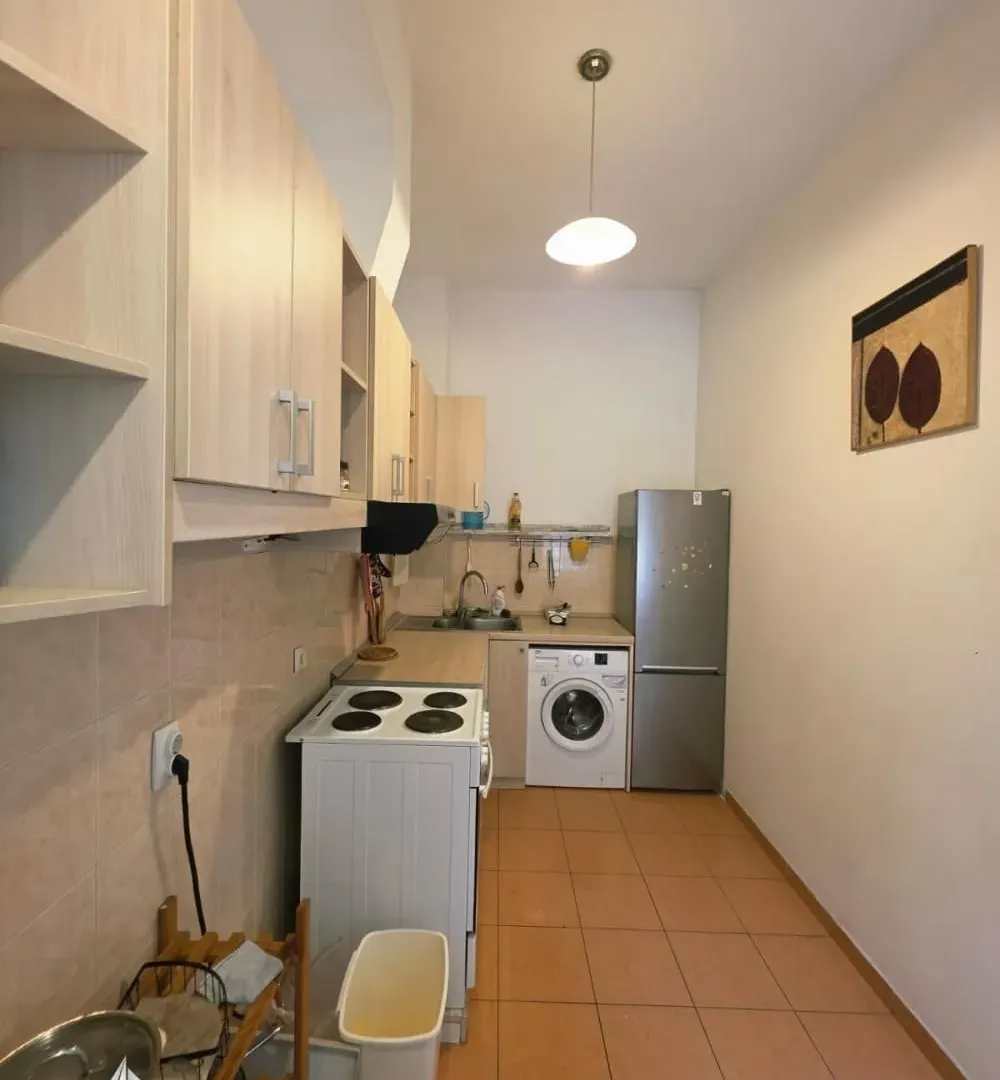 Prodaja, trosoban stan, 55m², Stari Grad, Beograd