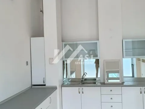 Izdavanje, poslovni prostor, 69m², Grbavica, Novi Sad Sve Podlokacije - image 9