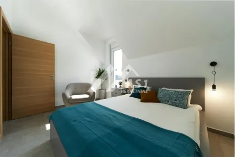 Rent, house, 350m², Sremski Karlovci, Novi Sad - image 9