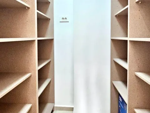 Izdavanje, dvosoban stan, 88m², Stara Varoš, Podgorica - image 11