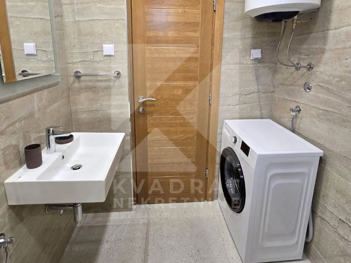 Rent, studio apartment, 25m², Malo Brdo, Podgorica