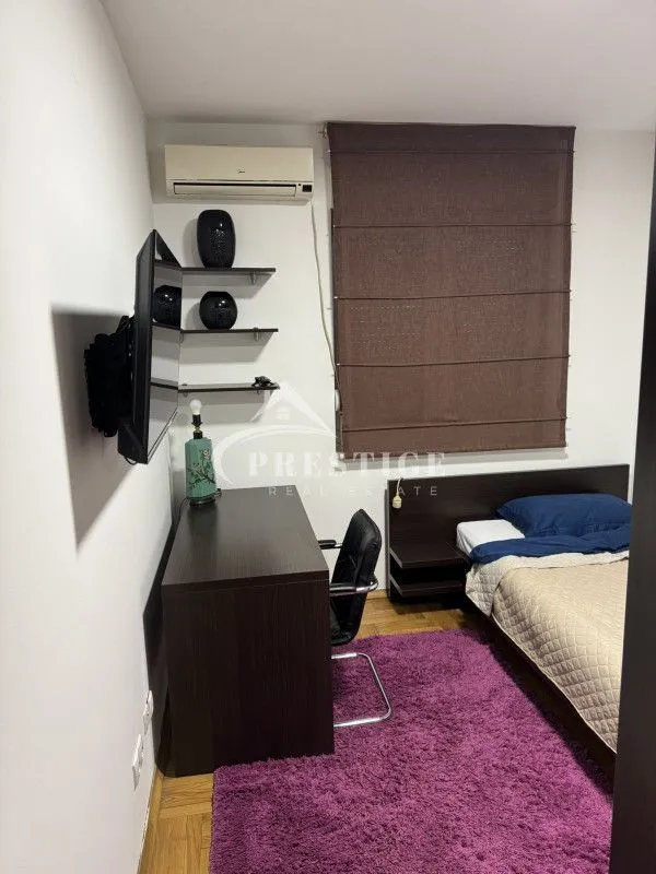 Rent, two bedroom apartment, 87m², Stari Aerodrom, Podgorica