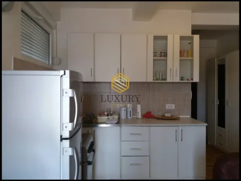 Rent, studio apartment, 30m², Tuški Put, Podgorica - image 7