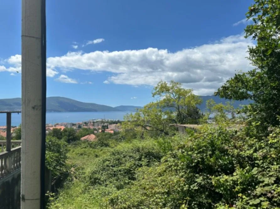Prodaja, plac, 1141m², Kalimanj, Tivat