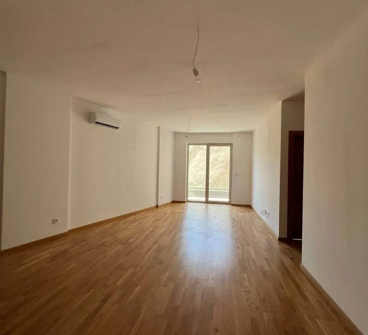 Prodaja, dvosoban stan, 62m², Bečići, Budva