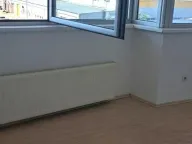 Izdavanje, poslovni prostor, 200m², Nova Pazova, Stara Pazova - image 11