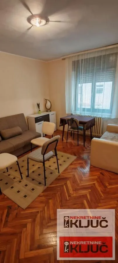 Izdavanje, dvosoban stan, 45m², Bulevar Oslobodjenja, Novi Sad Sve Podlokacije
