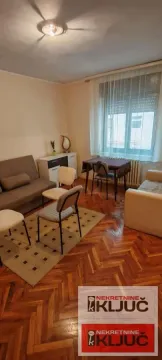 Izdavanje, dvosoban stan, 45m², Bulevar Oslobodjenja, Novi Sad Sve Podlokacije - image 1