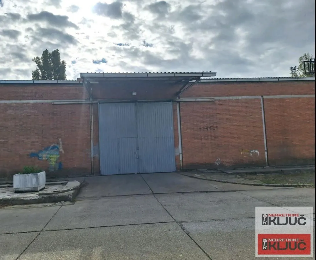 Rent, office space, 550m², Salajka, Novi Sad Sve Podlokacije