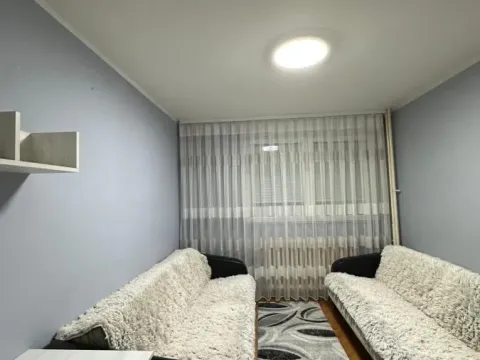 Izdavanje, trosoban stan, 70m², Čair, Niš - image 6