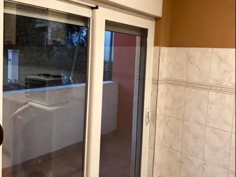 Izdavanje, jednosoban stan, 45m², Dalmatinska ulica, Podgorica - image 7