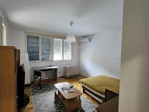 Rent, one bedroom apartment, 31m², Višnjička Banja, Palilula Sve Podlokacije - image 3