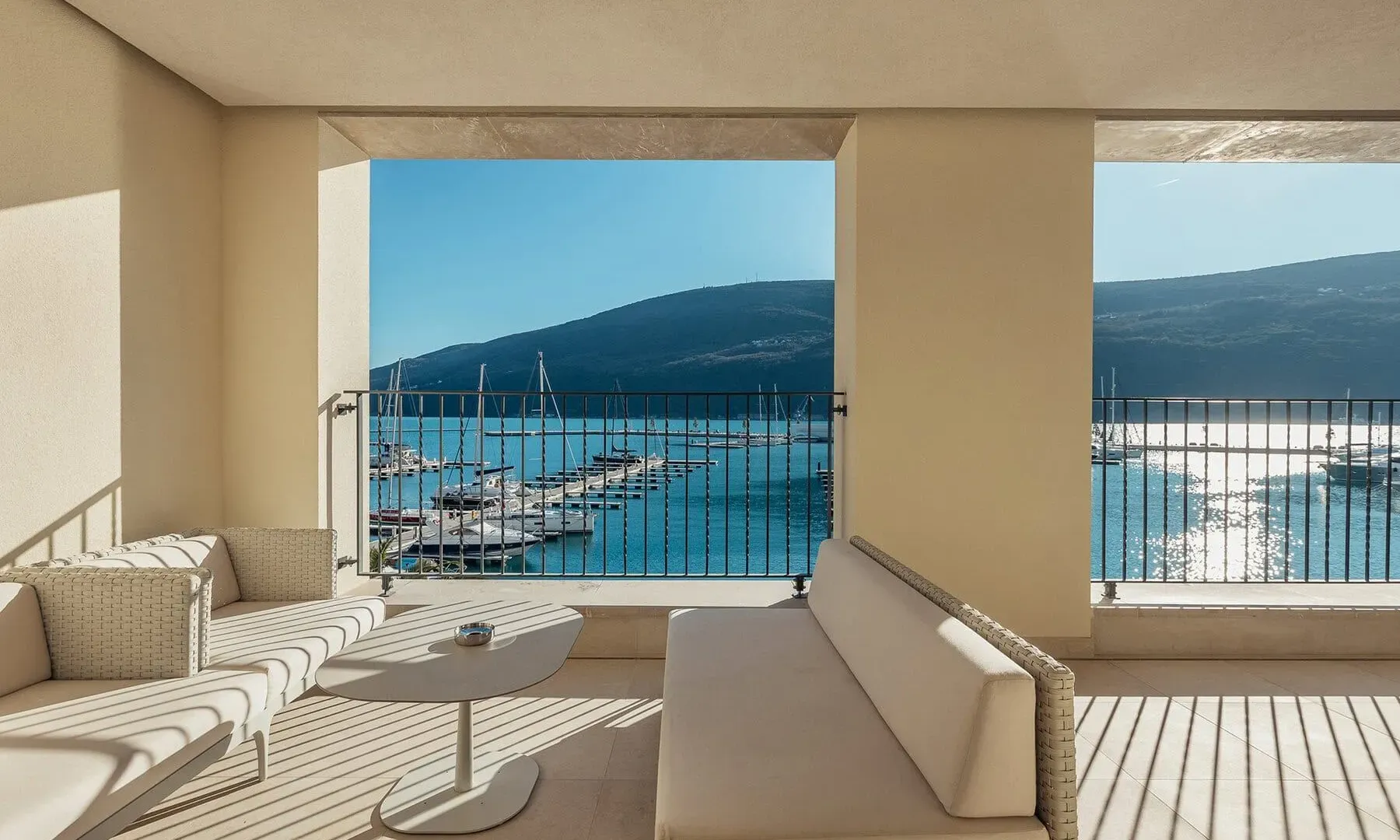 Prodaja, dvosoban stan, 120m², Portonovi, Herceg Novi
