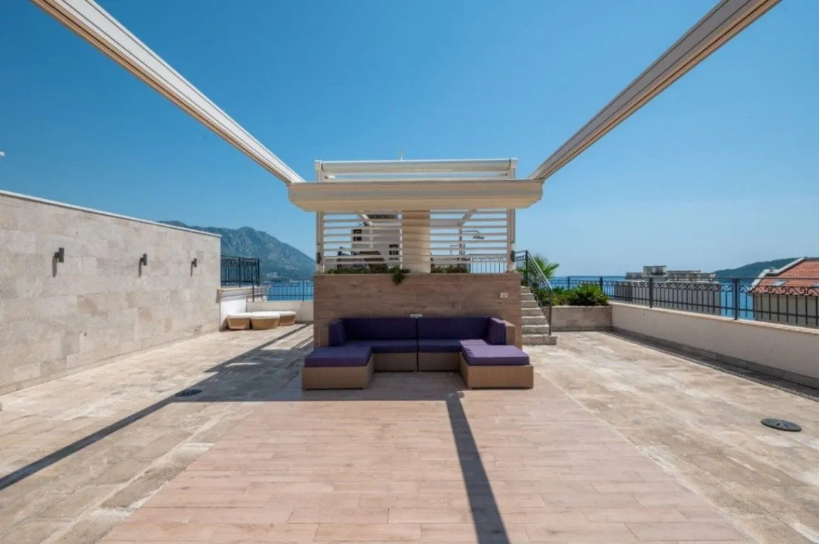 Prodaja, dvosoban stan, 265m², Bečići, Budva