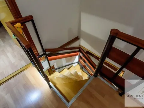 Prodaja, četvorosoban stan, 104m², Stari Grad, Beograd - image 10