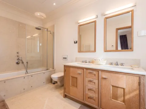 Sale, four bedroom apartment, 278m², Porto Montenegro, Tivat - image 25