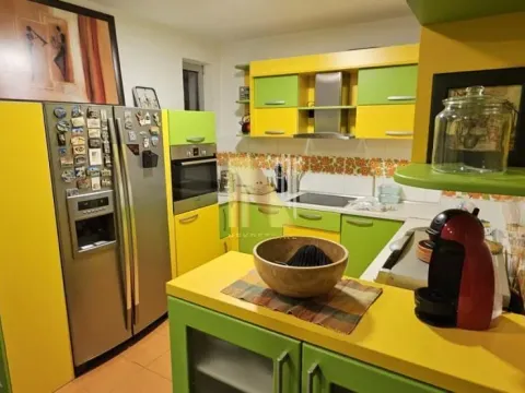 Izdavanje, četvorosoban stan, 92m², Spens, Novi Sad Sve Podlokacije - image 8
