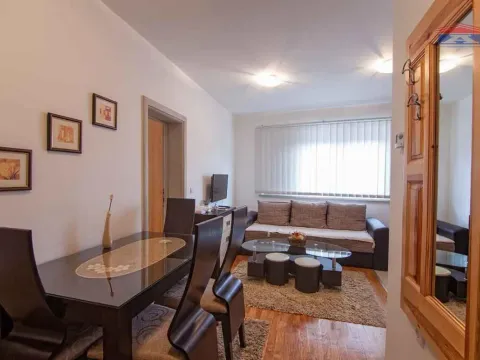 Izdavanje, jednosoban stan, 29m², Centar, Zlatibor - image 3