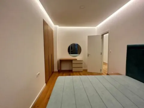 Izdavanje, dvosoban stan, 100m², Rafailovići, Budva - image 8