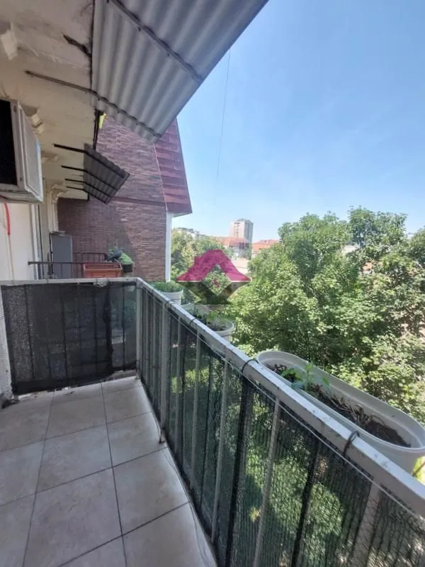 Sale, two bedroom apartment, 57m², Stari Grad, Beograd
