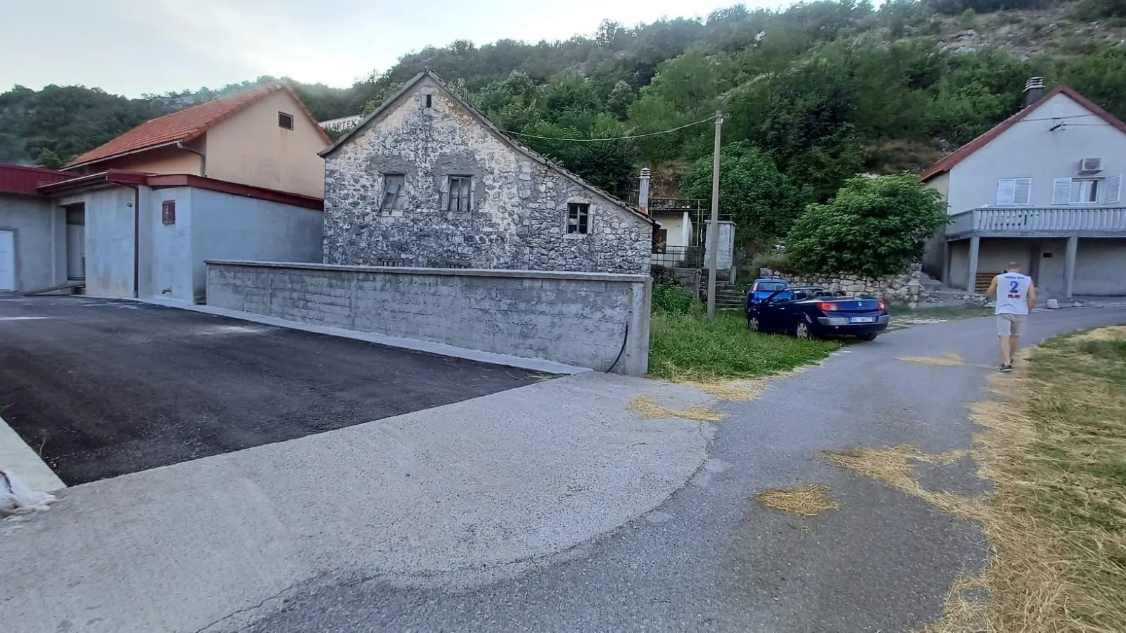 Prodaja, plac, 2744m², Cetinje, Crna Gora