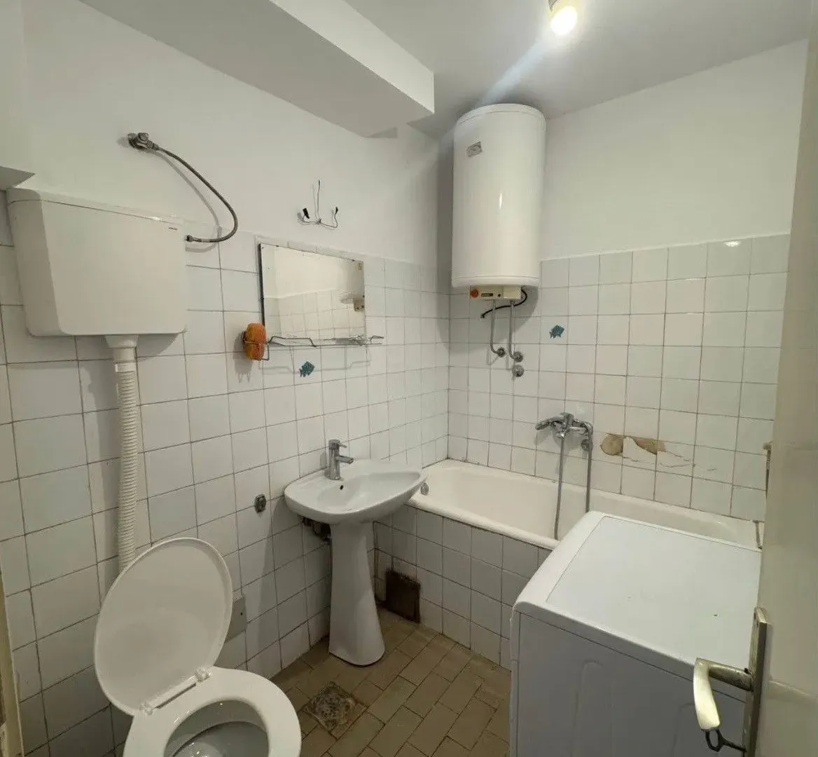 Prodaja, trosoban stan, 89m², Tuški Put, Podgorica