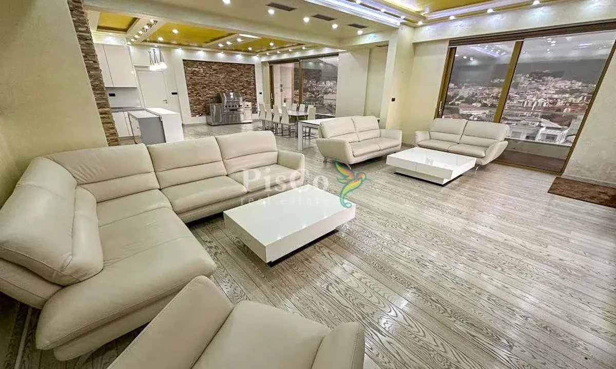 Prodaja, dvosoban stan, 106m², Budva, Crna Gora